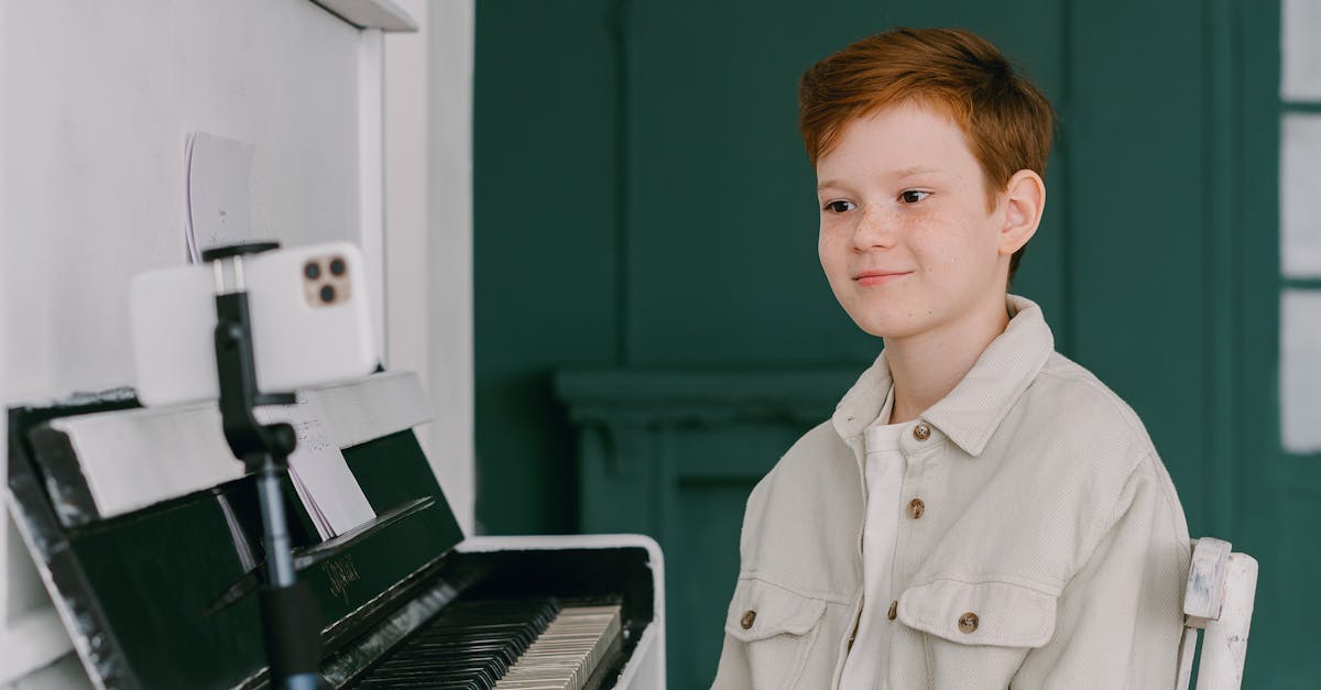 Откройте для себя программу BTS (Professional Assistance in the Green) in Green (APV) – ключевую программу обучения для профессий в сфере ландшафтного дизайна, экологии и сельского хозяйства. Приобретите практические и теоретические навыки, чтобы добиться успеха в этих быстрорастущих областях.