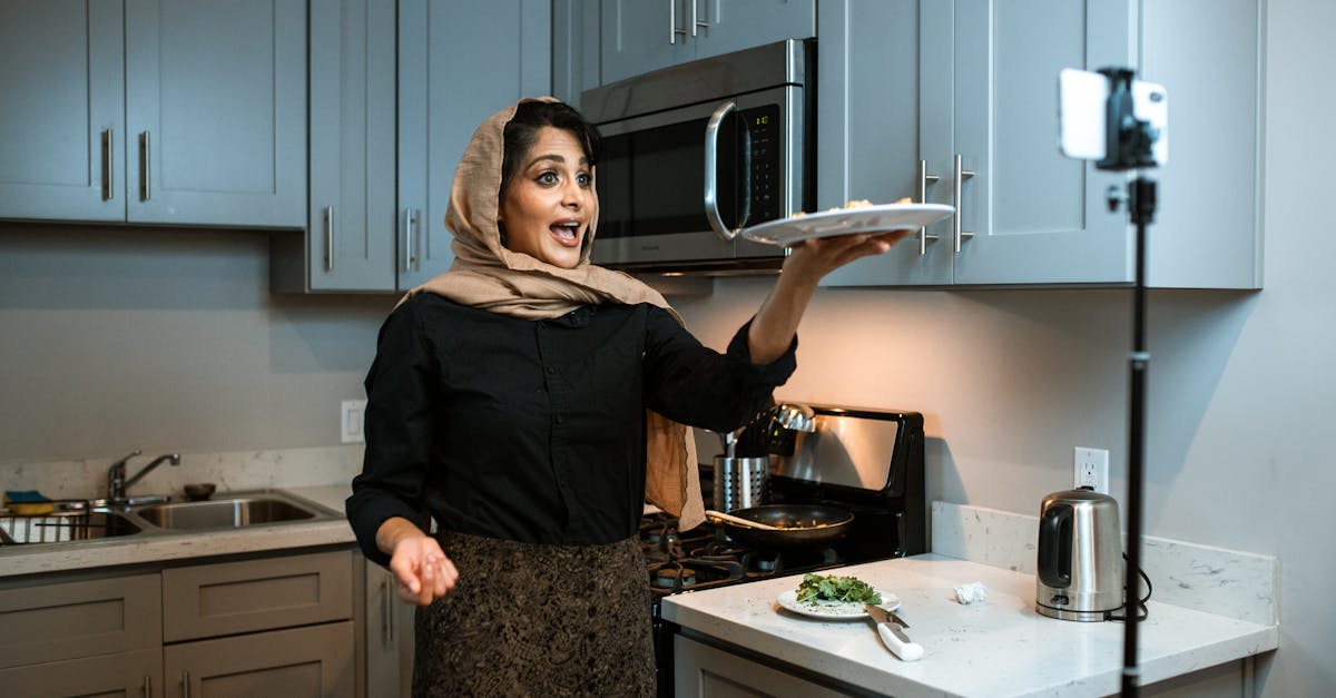 Вы должны продемонстрировать своё желание работать в сельскохозяйственном секторе, интерес к бизнесу и навыки межличностного общения. Изучение компаний или организаций, в которых вы хотите работать, также имеет стратегическое значение. Ключевым моментом является обеспечение соответствия вашего карьерного плана навыкам, представленным в сопроводительном письме.