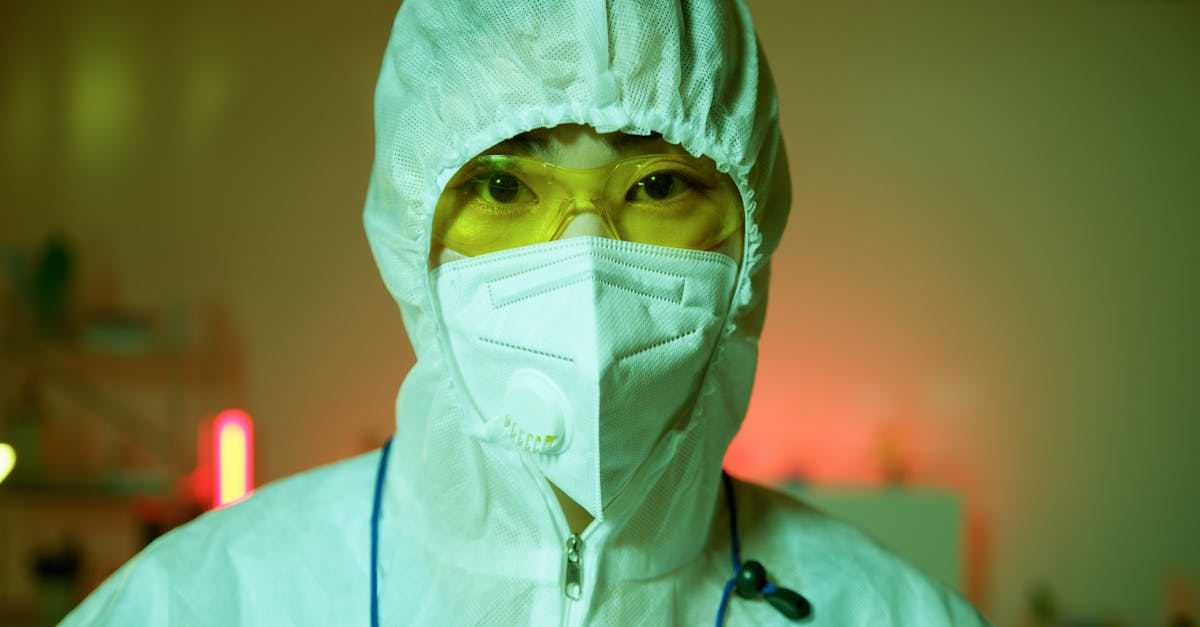 discover everything you need to know about hazardous materials: definition, classification, associated risks and regulations in force to guarantee your safety and that of your environment.