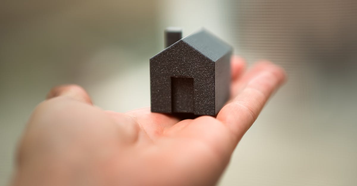 Cum să vă evaluați corect activele și obligațiile într-o poliță de asigurare a locuinței în 2025