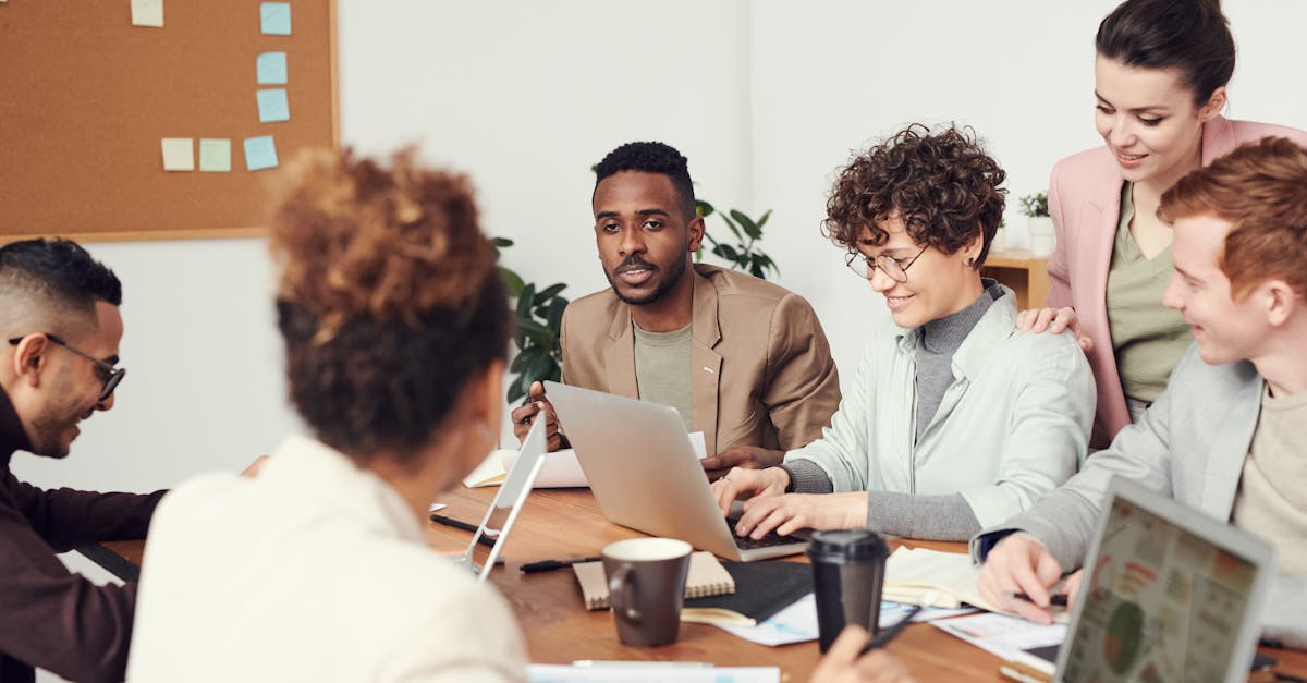 découvrez nos opportunités de stage passionnantes qui vous permettront d'acquérir une expérience pratique précieuse dans votre domaine. rejoignez-nous pour développer vos compétences, construire votre réseau professionnel et vous préparer à votre future carriÚre.