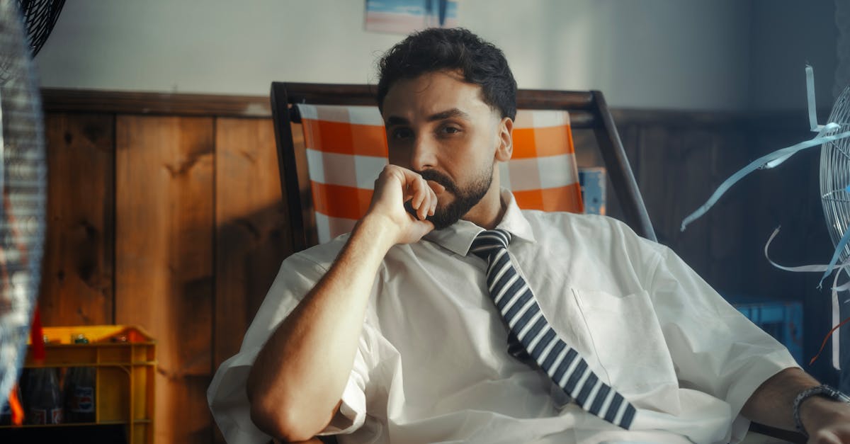Discover the importance of professional secrecy, an ethical and legal obligation protecting the confidentiality of information in various sectors. Learn how it maintains trust between professionals and clients.