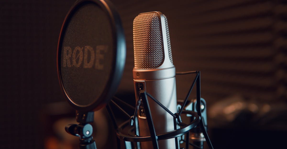 Choosing the right equipment: what equipment is essential for studio recording?