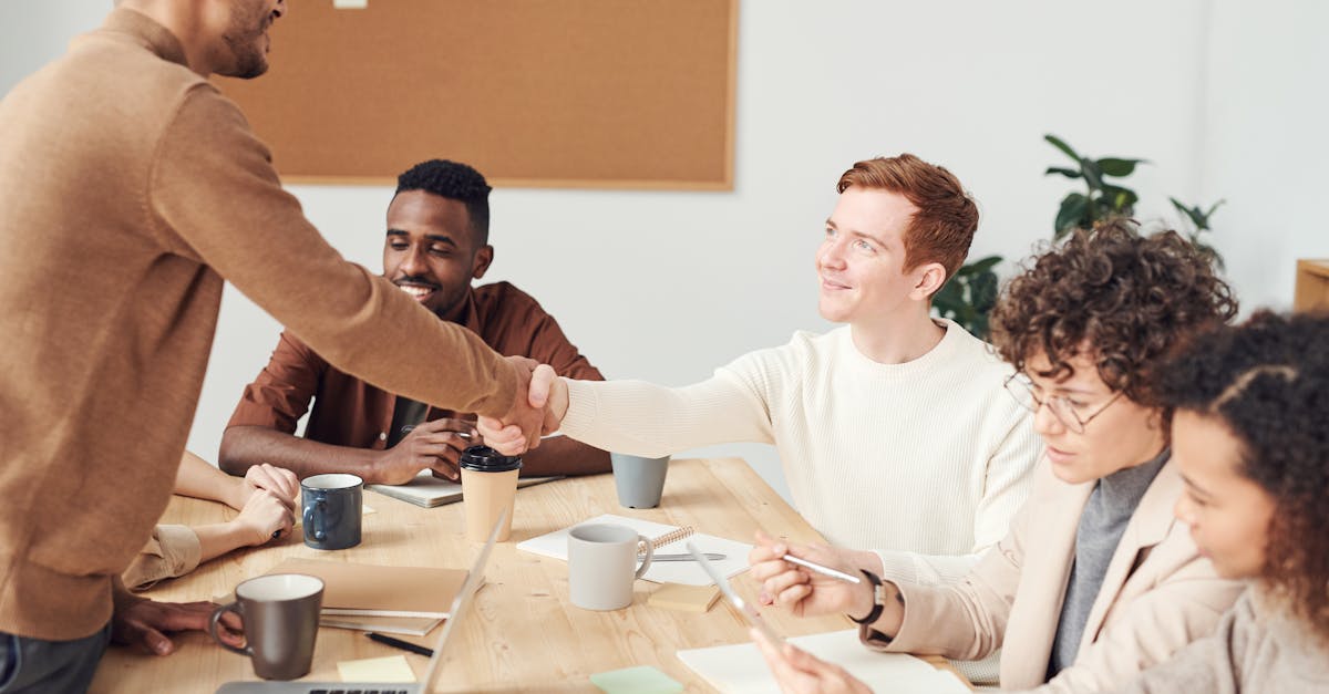 探索研究实习提供的精彩机会，这是积累实践经验、提升技能并为你所研究领域的创新项目做出贡献的理想选择。